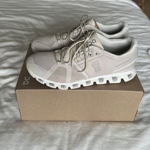 OnCloud Cloud 5 Pearl White